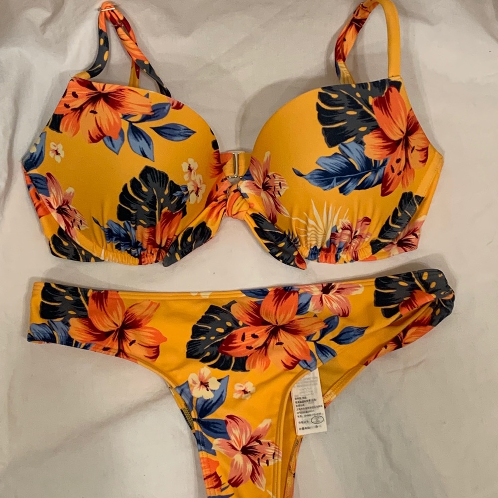 Yellow Floral Hollister Bikini, S bottoms, 32D/34C